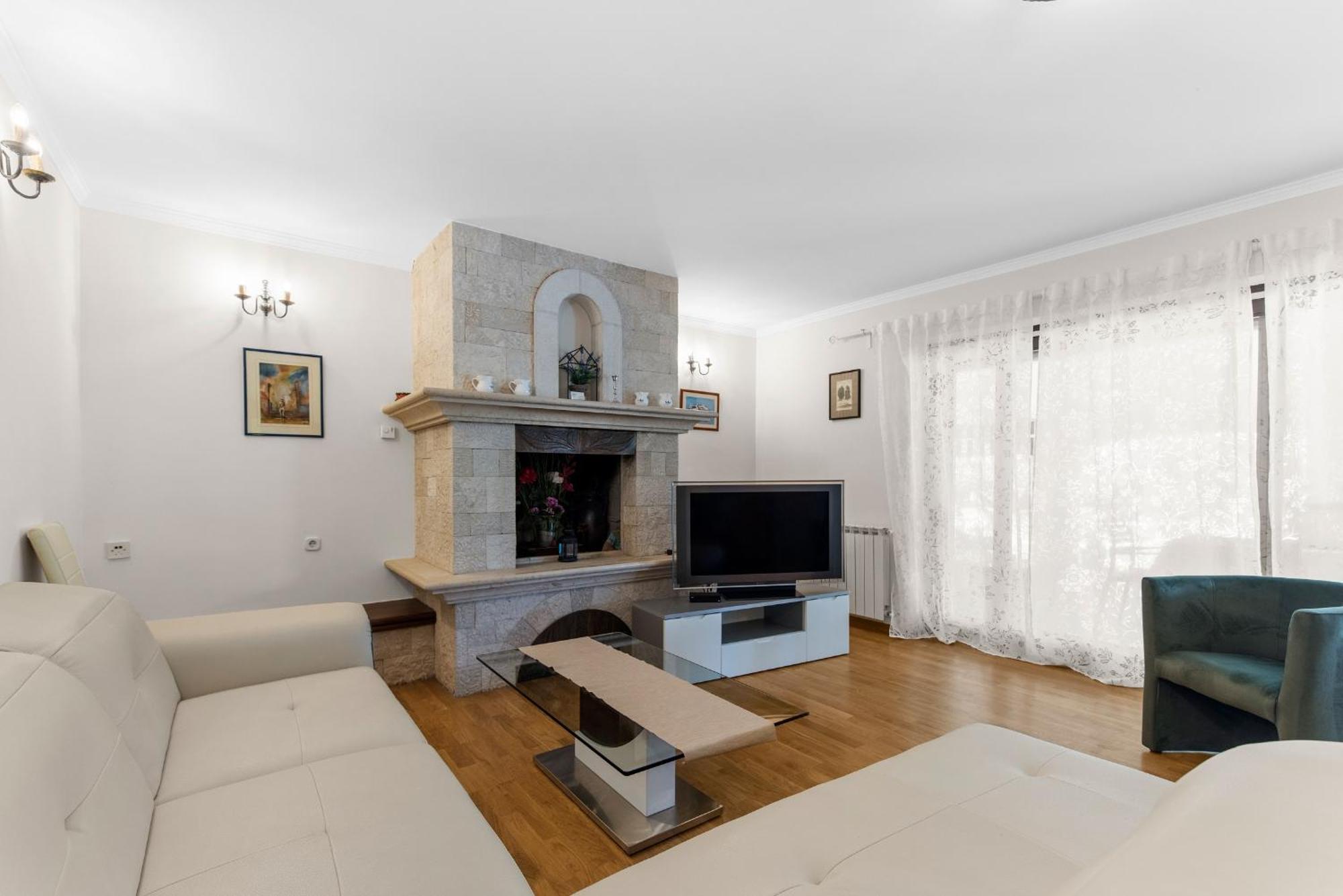 Villa Hope - Apartments With Shared Pool Porec Room photo