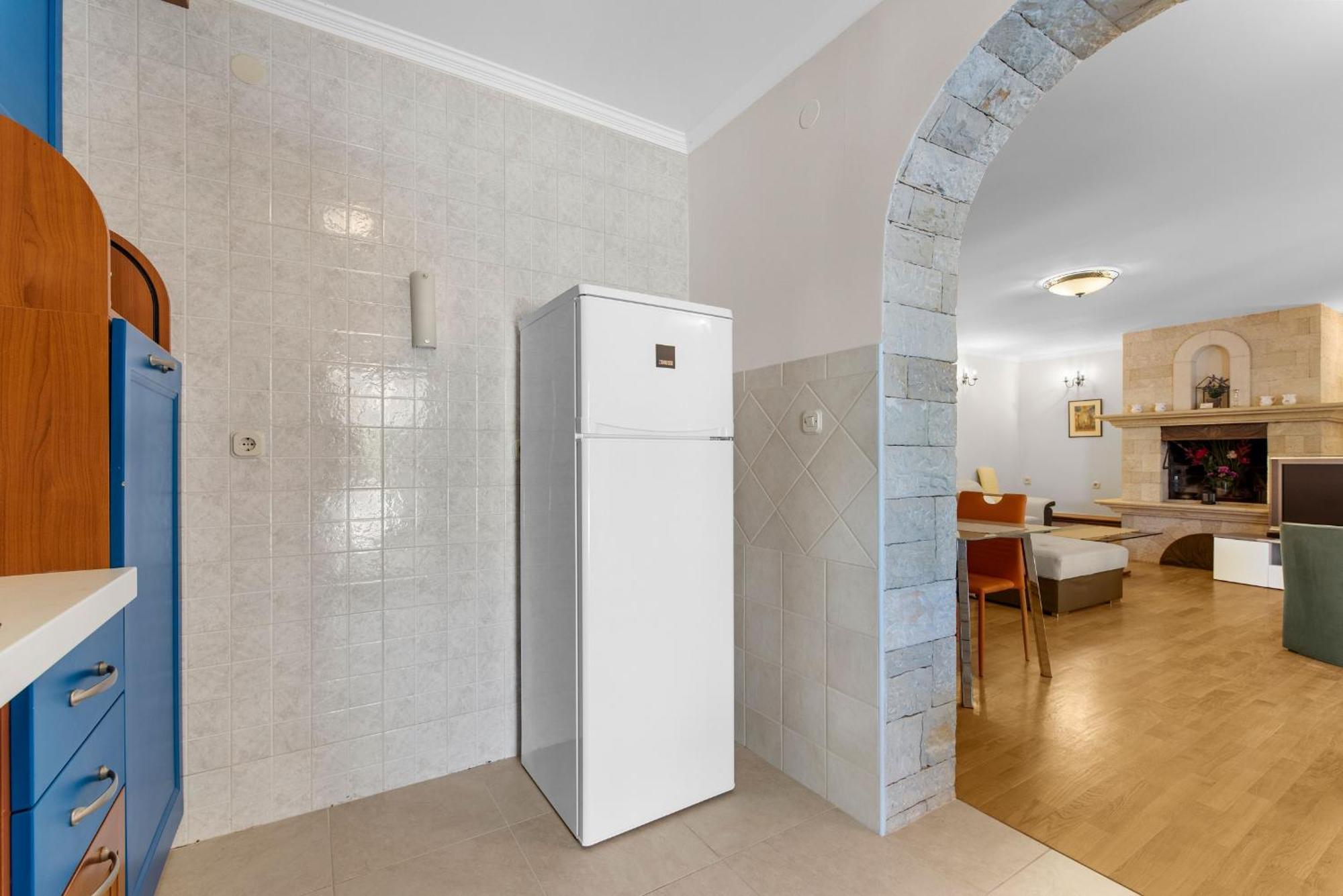 Villa Hope - Apartments With Shared Pool Porec Room photo